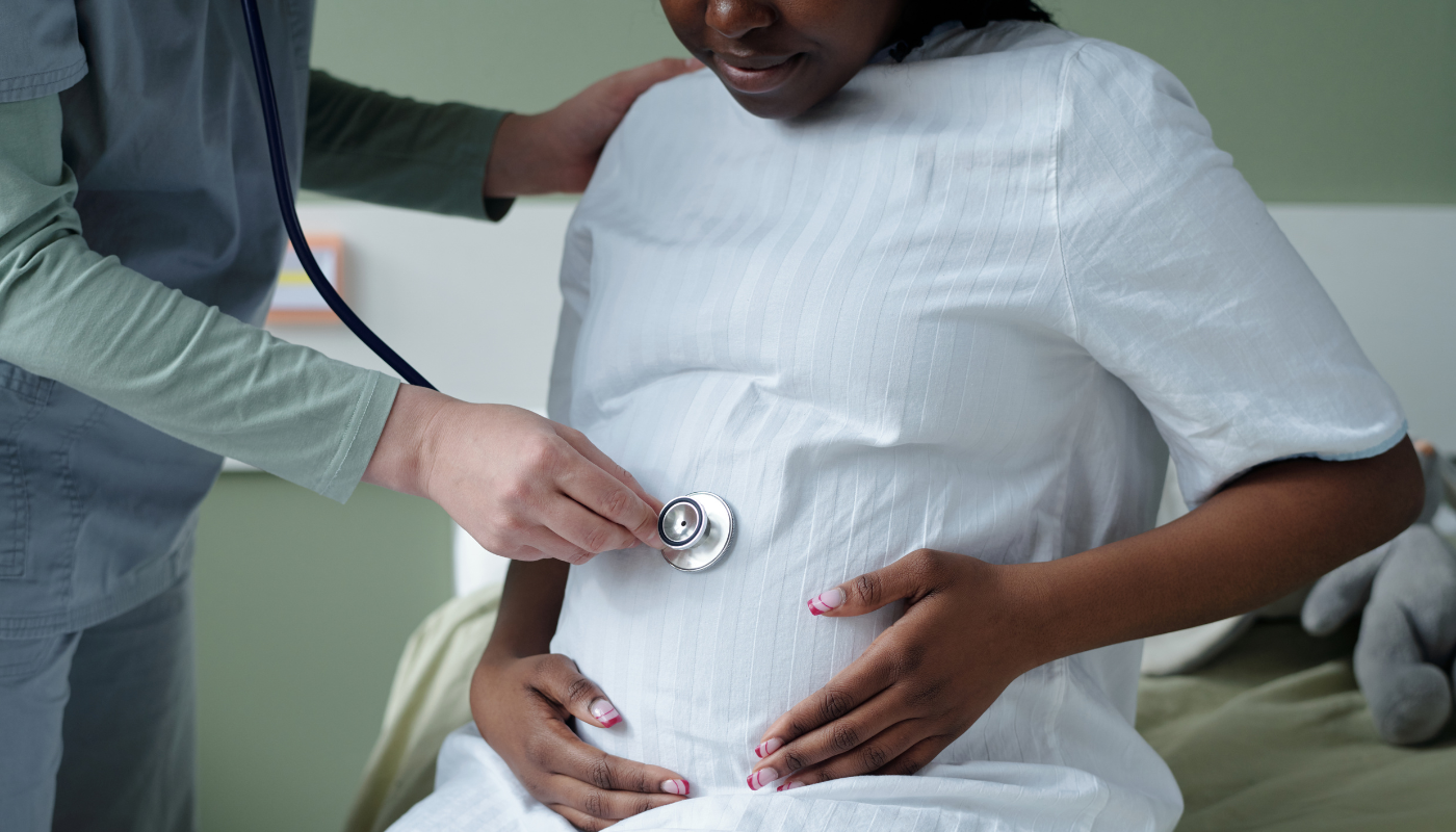 <span id="hs_cos_wrapper_name" class="hs_cos_wrapper hs_cos_wrapper_meta_field hs_cos_wrapper_type_text" style="" data-hs-cos-general-type="meta_field" data-hs-cos-type="text" >Échographe pour sages-femmes : faut-il louer ou acheter ? Avantages, coûts et conseils</span>